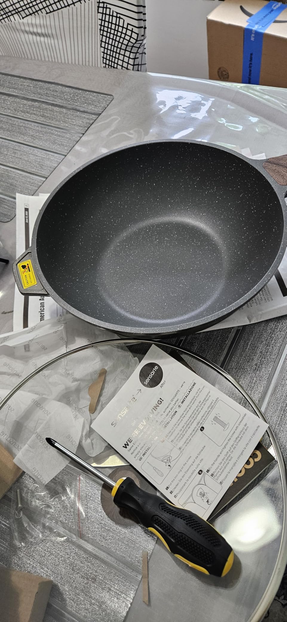 SENSARTE Ceramic Nonstick Wok with Lid, 11 Inch Non Toxic Stir-fry Pan Induction Cookware, Deep Frying Pan Skillet with Stay-Cool Handles, PFAS/PTFE/PFOA Free customer photo 2