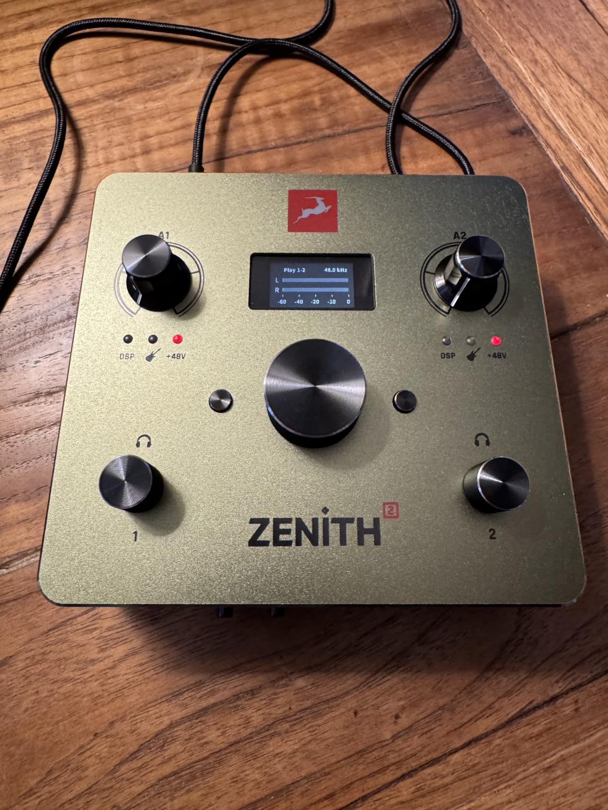 Antelope Audio Zenith 2 USB-C Audio Interface for Guitar, Vocals, Streaming & Podcasting, Featuring Studio-Grade Preamps, Effects and Presets for Effortless Professional sound customer photo 1