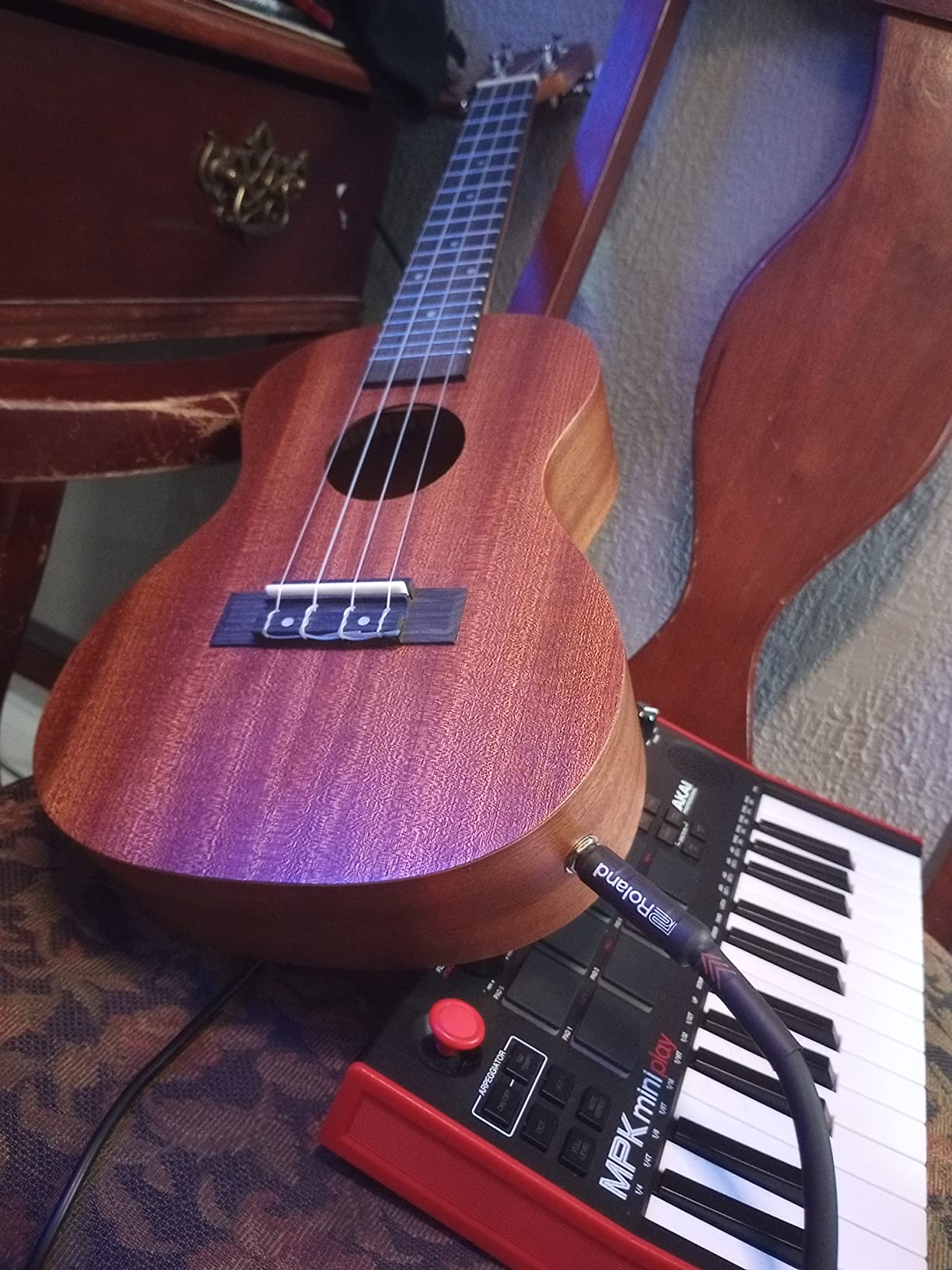 Kadence UKBE03 Baritone 30