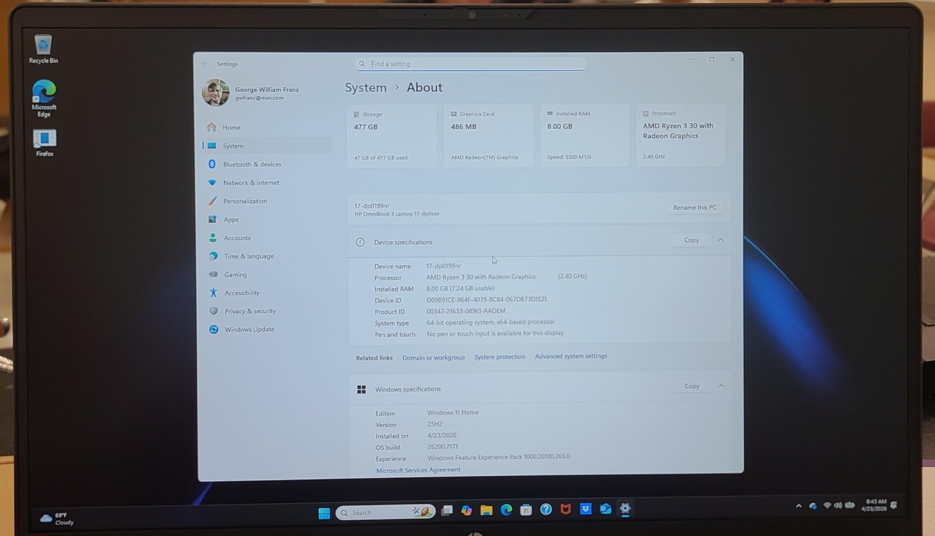 HP OmniBook 3 17.3 inch Laptop PC, FHD Display, AMD Ryzen 3 30, 8 GB RAM, 512 GB SSD, AMD Radeon 610M Graphics, Windows 11 Home, Mica Silver, 17-dp0199nr customer photo 2